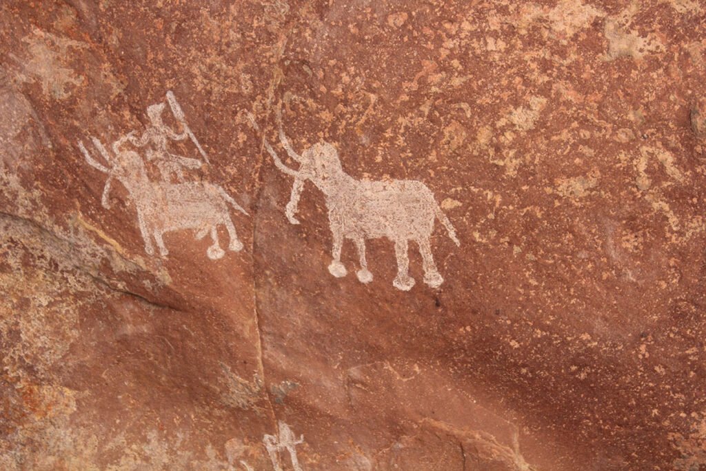 bhimbetka-rock-cave-painting-1m