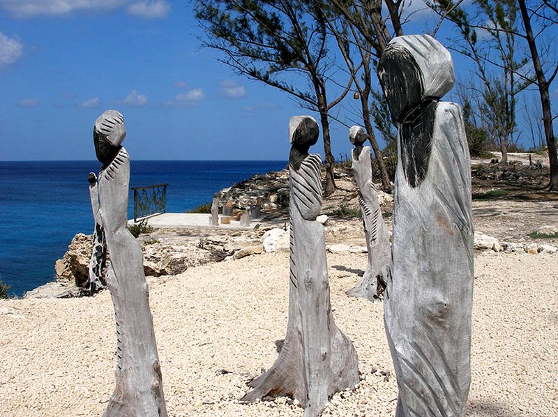 Sculpture & Environmental Art – Antonius Roberts