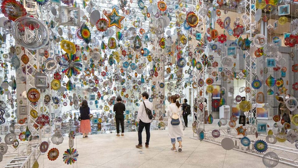 Urban Waves Mural by Kenji Tanaka